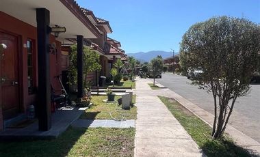 Casa en Arriendo en Av. Santa Cruz