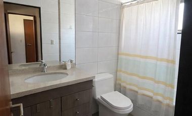 Casa en Arriendo en Av. Santa Cruz