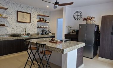 RENTA - Casa de una planta en privada residencial