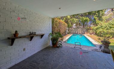 Casa en Venta en la Seattle para Desarrollo