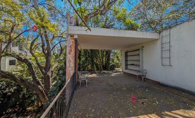 Casa en Venta en la Seattle para Desarrollo