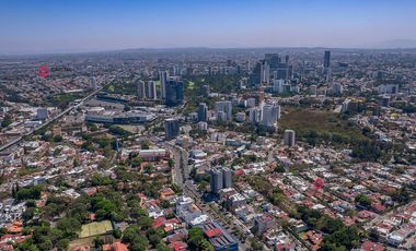 Casa en Venta en la Seattle para Desarrollo