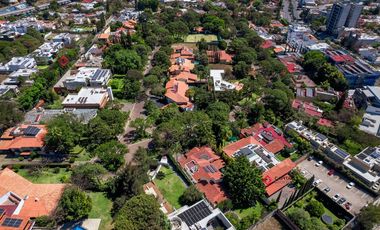 Casa en Venta en la Seattle para Desarrollo