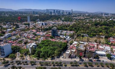 Casa en Venta en la Seattle para Desarrollo