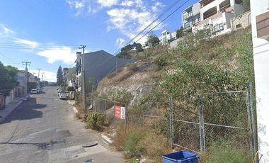 TERRENO EN VENTA EN LOMAS DE AGUA CALIENTE TIJUANA