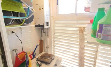 Depto 3d+1b Con Patio, Amoblado Y Estacionamiento.