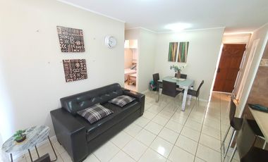 Depto 3d+1b Con Patio, Amoblado Y Estacionamiento.