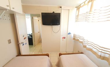 Depto 3d+1b Con Patio, Amoblado Y Estacionamiento.