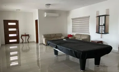 Casa en venta en Rinconada Colonial, Apodaca, Nuevo León