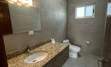 Casa en venta en Rinconada Colonial, Apodaca, Nuevo León