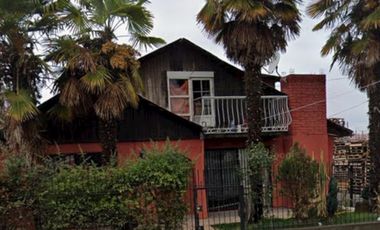 TERRENO URBANO DE 960MT2, 140MT2 CONSTRUIDOS,  MOLINA MAULE