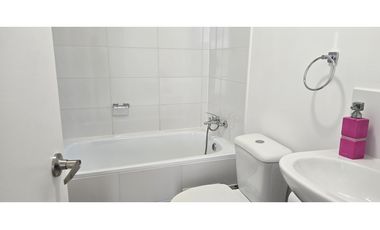 Arriendo HABITACION solo mujer Canal beagle Viña del Mar