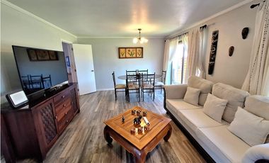 Venta de Casa Familiar 3D 2B 1E en Condominio San Esteban