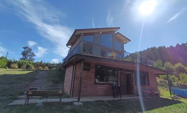 ARRIENDO AMPLIA CASA - LOTEO LOS AROMOS