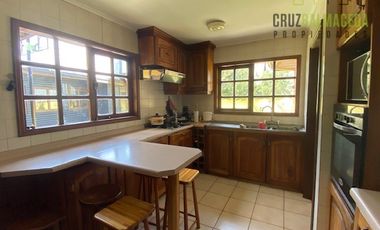 Casa en Venta en Atención Inversionistas !!!! Casa esquina con amplio terreno en sector Egaña
