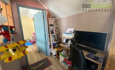 Casa en Venta en Atención Inversionistas !!!! Casa esquina con amplio terreno en sector Egaña