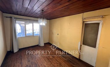 Amplia Casa Familiar en ubicación privilegiada