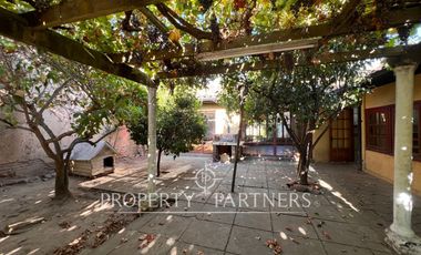 Amplia Casa Familiar en ubicación privilegiada