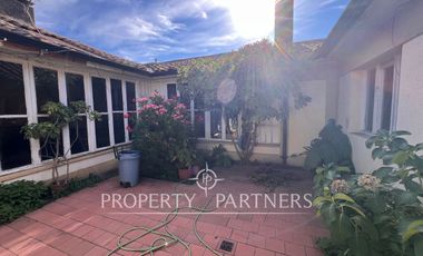 Amplia Casa Familiar en ubicación privilegiada