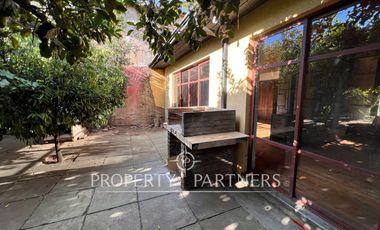 Amplia Casa Familiar en ubicación privilegiada