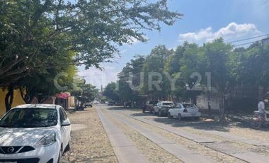 SE RENTA CASA AV CONSTITUCION 35 CUAHTEMOC, COLIMA