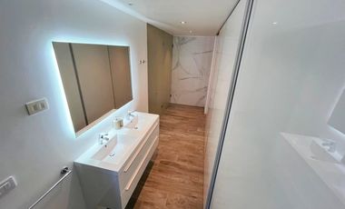 Moderno Duplex con piscina privada, Vitacura