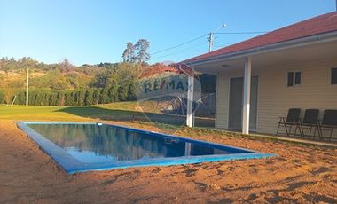 Casa con piscina, 4D 2B. San Manuel. Melipilla