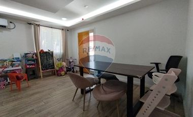 Vendo hermosa casa renovada en Macul