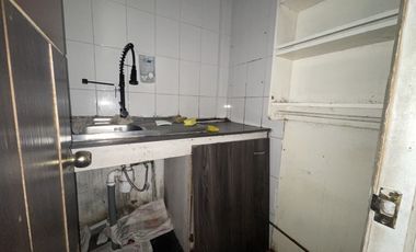 SE ARRIENDA LOCAL COMERCIAL CALLE BLANCO (CÓD. 567)