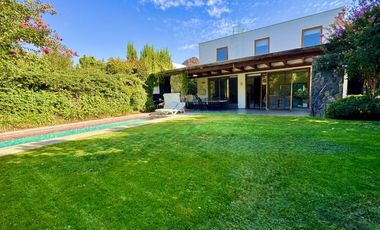 CASA MEDITERRÁNEA EN CONDOMINIO / PUENTE PIEDRA