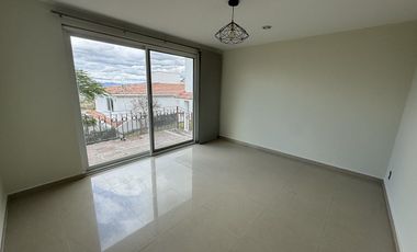 Hermosa casa llena de luz y vistas panorámicas