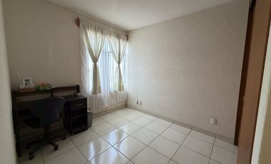 Casa amueblada en RENTA en Valle de las Haciendas