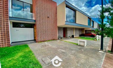 CASA EN VENTA – FRACCIONAMIENTO PRIVADO CAPELLANA, MORELIA, MICHOACÁN $3,300,000