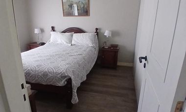 CASA VENTA TRES DORMITORIOS JARDIN PISCINA LOGARITMO IBARLUCEA ROSARIO