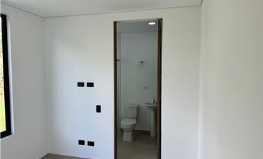 VENTA CASA CAMPESTRE EXCLUSIVA - VIA PEREIRA