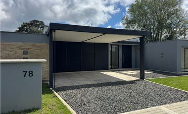 VENTA CASA CAMPESTRE EXCLUSIVA - VIA PEREIRA