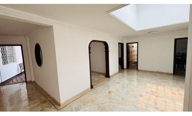 Casa Ideal para Invertir en Prados del Norte | 299 M2 |