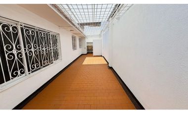 Casa Ideal para Invertir en Prados del Norte | 299 M2 |