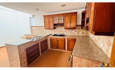 Casa Ideal para Invertir en Prados del Norte | 299 M2 |