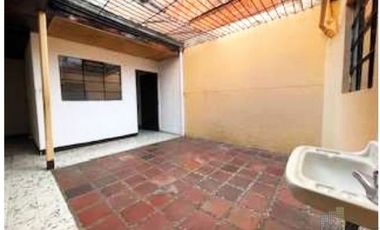 Casa en Venta, Villa Hermosa en Medellín