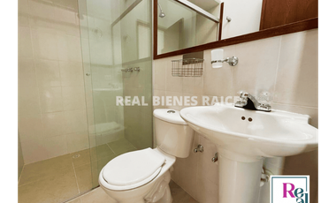 Casa medianera en arriendo – Estrato 4