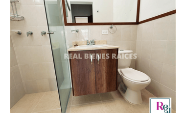 Casa medianera en arriendo – Estrato 4