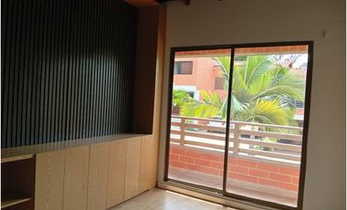 CASA EN ARRIENDO SECTOR CALLEJAS - ENVIGADO