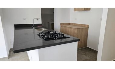 SE VENDE APARTAMENTO CON LINDOS ACABADOS EN UNIDAD COMPLETA