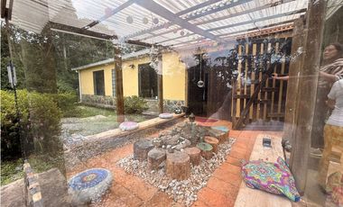 Venta Finca  Santa Elena con domo glamping independiente