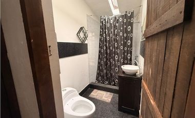 Venta Finca  Santa Elena con domo glamping independiente