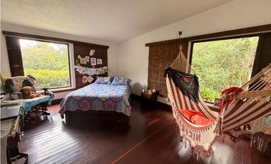 Venta Finca  Santa Elena con domo glamping independiente