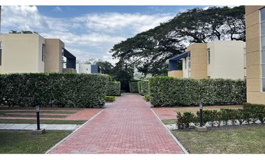 VENDO CASA CAMPESTRE VILLETA