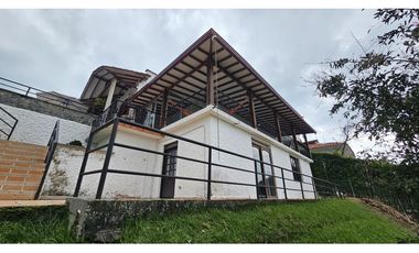 🌿 CASA CAMPESTRE EN RENTA – CONDOMINIO ENTRADA 1 CERRITOS