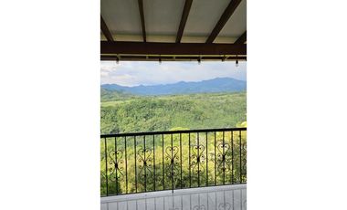 🌿 CASA CAMPESTRE EN RENTA – CONDOMINIO ENTRADA 1 CERRITOS